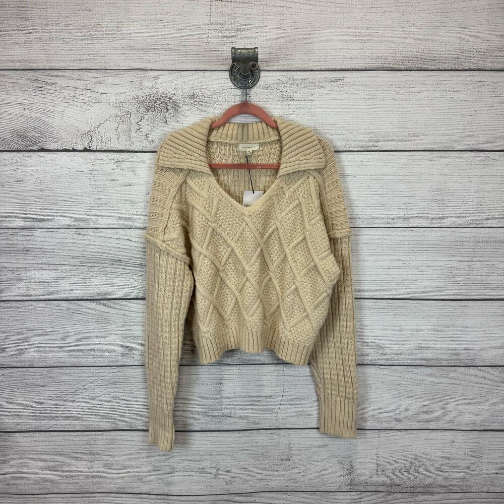 Promesa Women's Ivory Cable Knit V-Neck Collar Sweater Size Medium